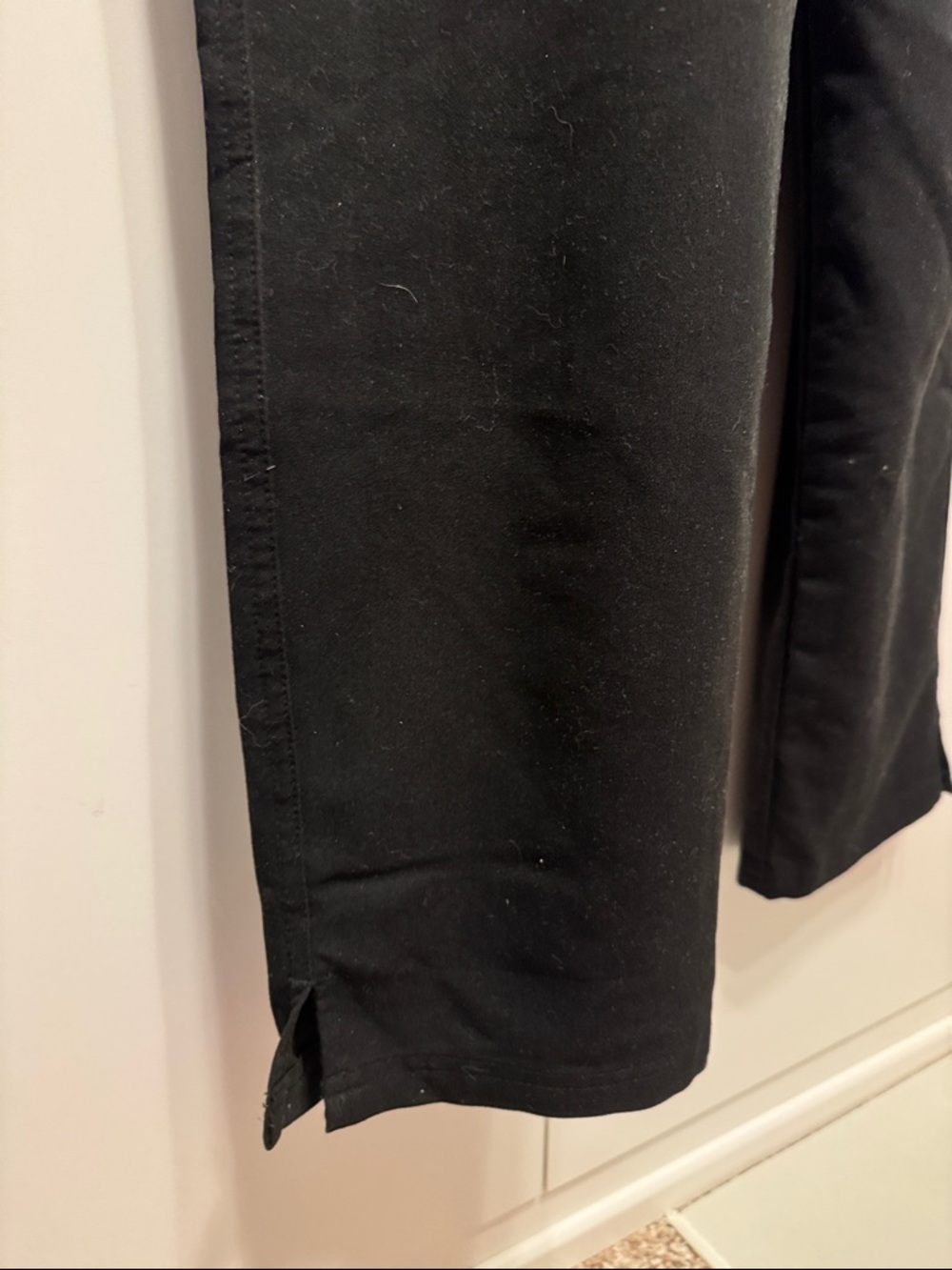 FIGS - high waist technical collection straight leg cargo scrubs - Picture 5 of 9